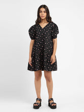 Load image into Gallery viewer, Women's Floral Print Round Neck Dress