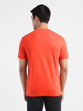 Load image into Gallery viewer, Men&#39;s Graphic Print Slim Fit T-shirt
