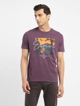 Load image into Gallery viewer, Men&#39;s Graphic Crew Neck T-shirt
