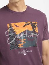 Load image into Gallery viewer, Men&#39;s Graphic Crew Neck T-shirt

