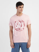 Load image into Gallery viewer, Men&#39;s Graphic Print Slim Fit T-shirt
