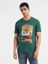 Load image into Gallery viewer, Men&#39;s Graphic Print Slim Fit T-shirt
