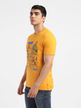 Load image into Gallery viewer, Men&#39;s Graphic Print Slim Fit T-shirt
