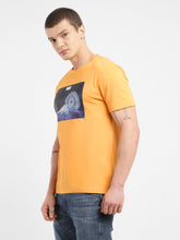 Load image into Gallery viewer, Men&#39;s Graphic Print Slim Fit T-shirt

