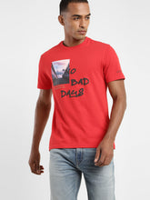 Load image into Gallery viewer, Men&#39;s Graphic Print Regular Fit T-shirt
