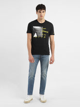 Load image into Gallery viewer, Men&#39;s Graphic Crew Neck T-shirt
