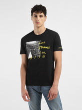 Load image into Gallery viewer, Men&#39;s Graphic Crew Neck T-shirt
