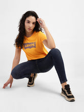 Load image into Gallery viewer, Women&#39;s Mid Rise 711 Skinny Fit Jeans
