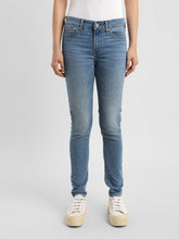 Load image into Gallery viewer, Women&#39;s Mid Rise 711 Skinny Fit Jeans
