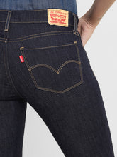 Load image into Gallery viewer, Women&#39;s Mid Rise 710 Super Skinny Jeans
