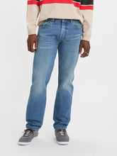 Load image into Gallery viewer, Men&#39;s 501 Regular Fit Button Fly Jeans
