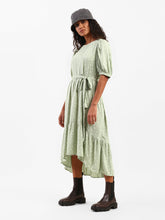 Load image into Gallery viewer, Women&#39;s Floral Print Round Neck Dress
