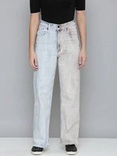 Load image into Gallery viewer, Levi&#39;s x Deepika Padukone Dual Coloured High Loose Jeans
