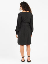 Load image into Gallery viewer, Women&#39;s Solid Round Neck Dress
