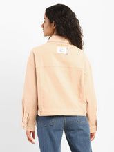Load image into Gallery viewer, Levi&#39;s x Deepika Padukone Cropped Trucker Jacket
