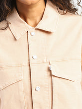 Load image into Gallery viewer, Levi&#39;s x Deepika Padukone Cropped Trucker Jacket
