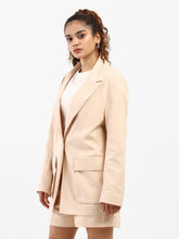 Load image into Gallery viewer, Levi&#39;s X Deepika Padukone Comfort Fit Blazer
