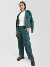 Load image into Gallery viewer, Levi&#39;s x Deepika Padukone Cropped Teal Trucker Jacket
