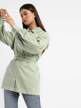 Load image into Gallery viewer, Levi&#39;s X Deepika Padukone Balloon Belted Shacket
