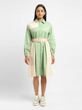Load image into Gallery viewer, Levi&#39;s X Deepika Padukone Reutility midi dress
