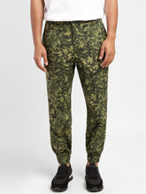 Load image into Gallery viewer, Men&#39;s Regular Fit Joggers
