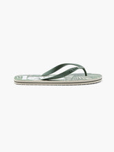 Load image into Gallery viewer, Men&#39;s Green Printed Flip-Flops
