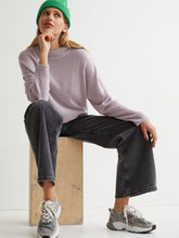 Load image into Gallery viewer, Women Solid Acrylic Jumper
