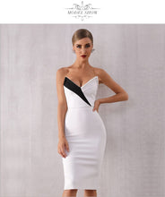 Load image into Gallery viewer, ADYCE Sexy Sleeveless V Neck Elegant Celebrity Evening Party Runway Dress - Y4333
